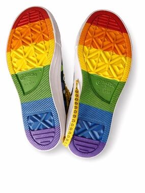 Converse x Miley Cyrus Polka Dot Sneakers Size 7 Fun Rare All Star rainbow